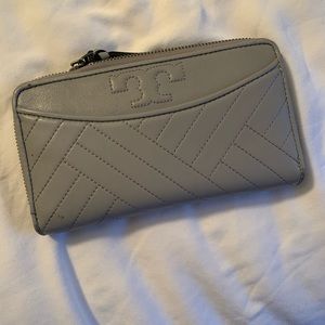 Tory Burch Wallet-